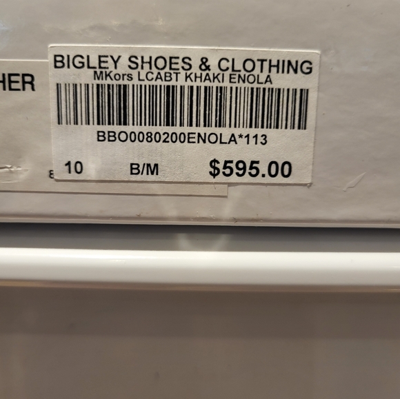 Michael Kors, size 10 leather boots, cream - Picture 7 of 7